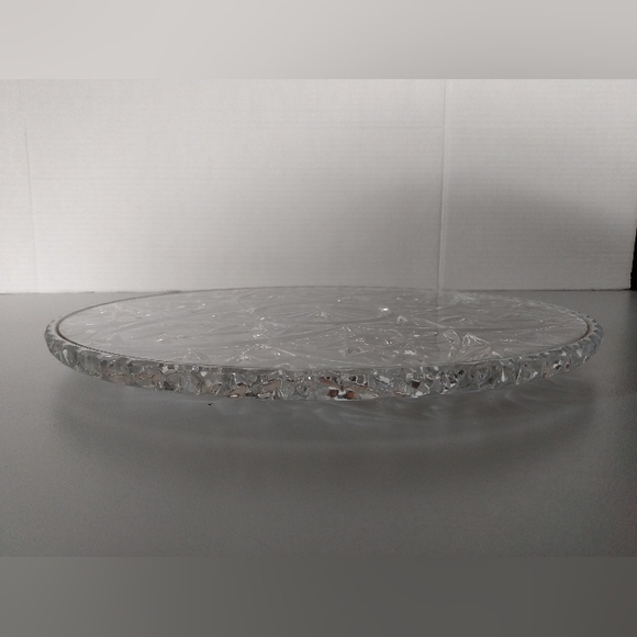 Pin Wheel Footed Lead Crystal Platter - Picture 8 of 9